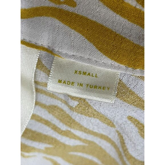 Anthropologie Maeve Women's XS Yellow Shirt Viscose Zebra Print Utility Coastal - Picture 4 of 10